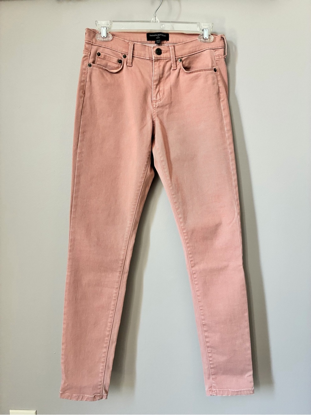 Banana Republic High-Rise Skinny Jeans in Dusty Pink